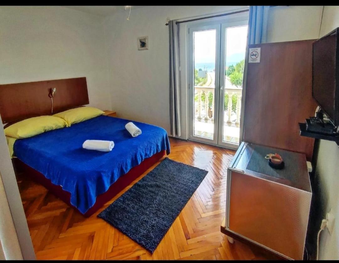 Manora Sucuraj 2 Bedroom Apartment Экстерьер фото